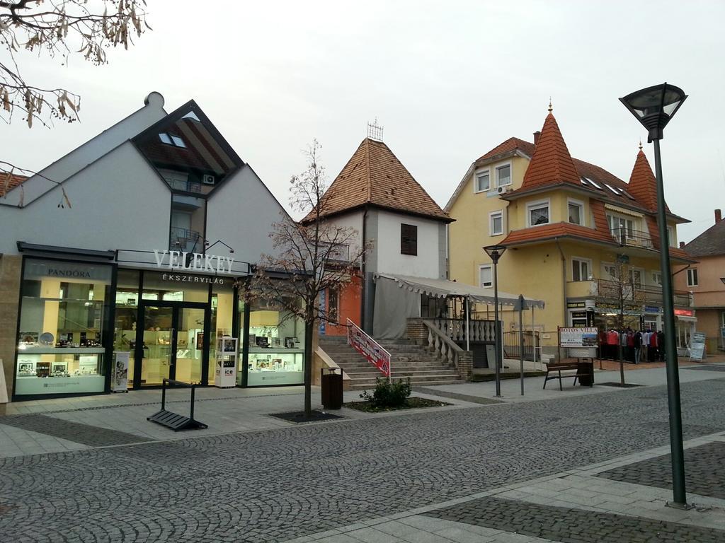 Pedestrian Street Apartment Hévíz Exterior foto